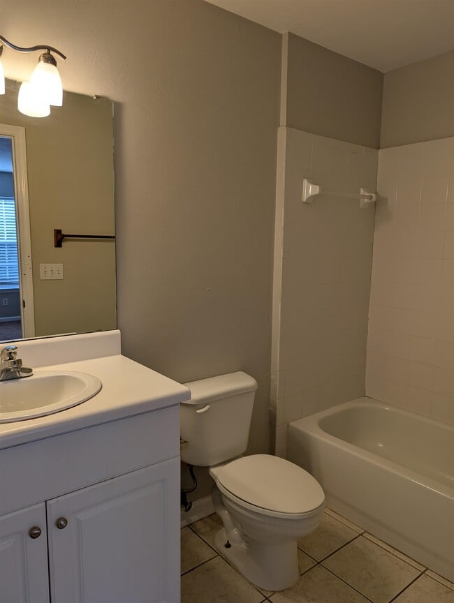 Building Photo - 4262 Augustus Oak Ct