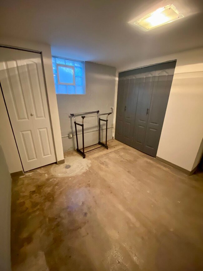 Building Photo - Cozy Basement Apartment – All Utilities Included, Private Entrance & Minutes from Purdue!