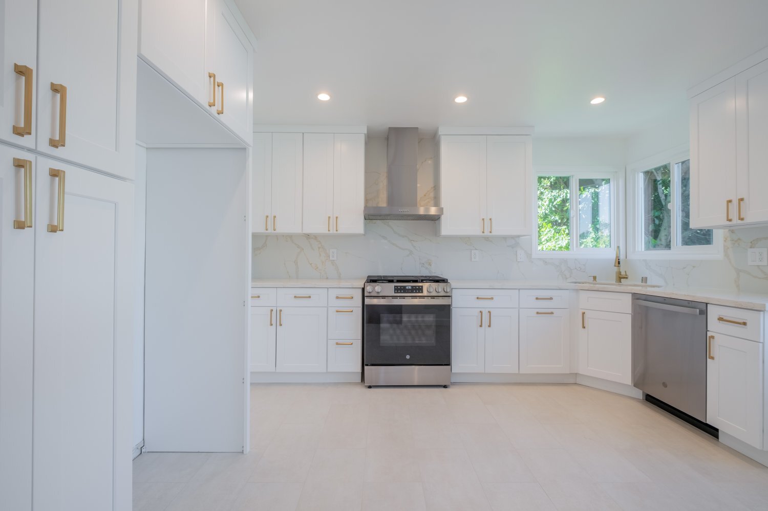 Building Photo - 14418 Martha St