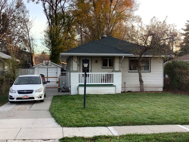 Primary Photo - 156 E Whitlock Ave