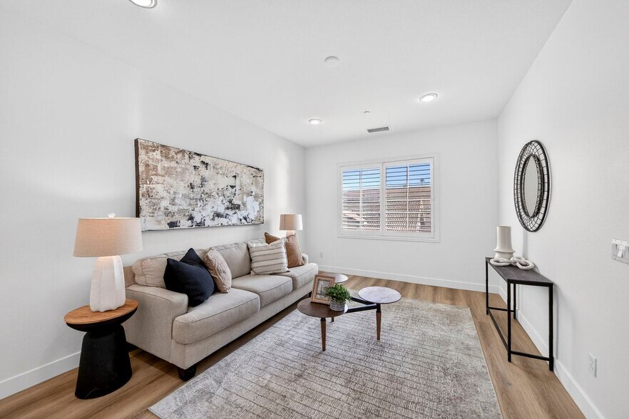 Building Photo - 11515 Bridgecourt