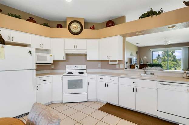 Building Photo - 5316 Sir Churchill Dr