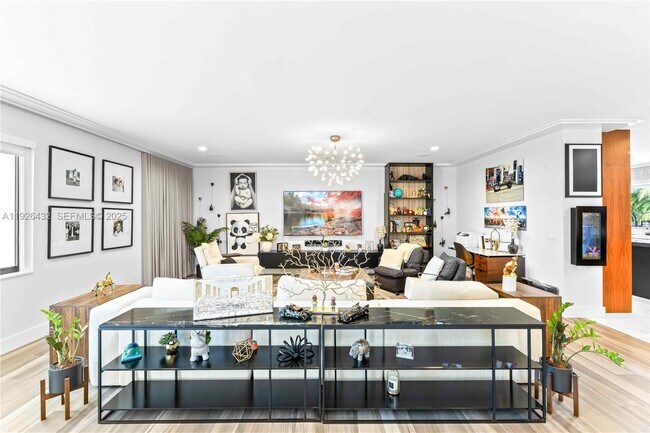 Building Photo - 9040 SW 110th Ave