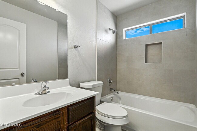 Building Photo - 14407 Misty Point Ct
