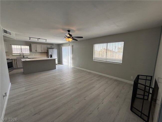 Building Photo - 6489 Bugbee Ave