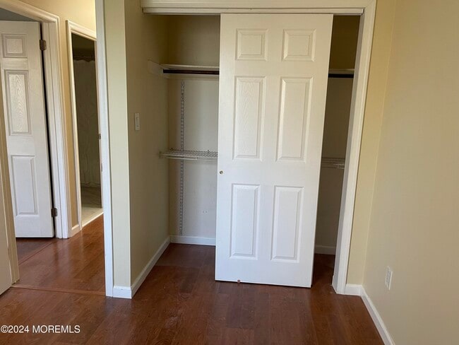 Building Photo - 173 Edinburgh Ct