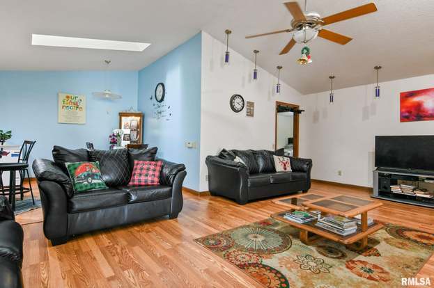 Building Photo - 2605 Montega Dr