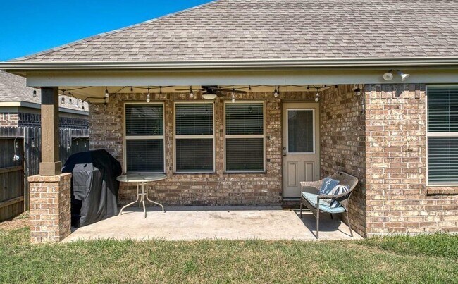 Building Photo - 32659 Timber Point Dr
