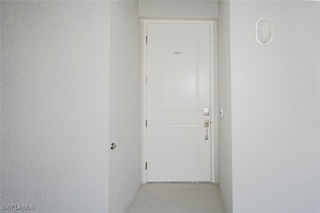 Building Photo - 5555 Double Eagle Cir