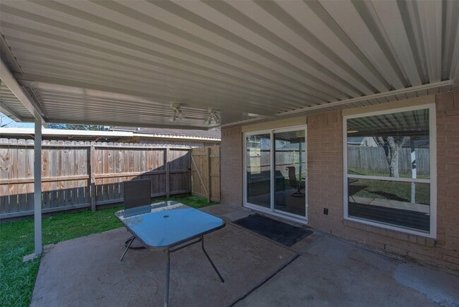 Building Photo - 13715 Ludgate Pass