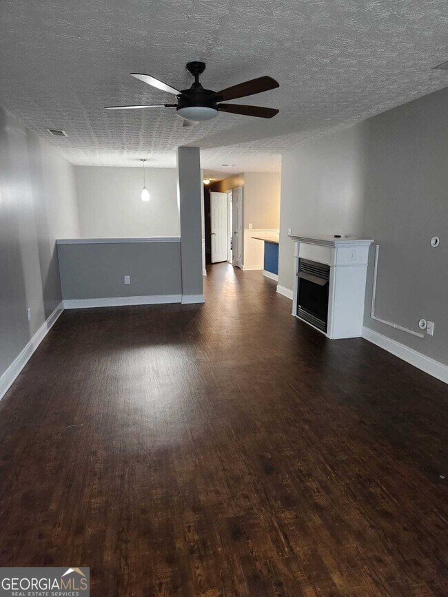 Building Photo - 333 Tara Commons Cir