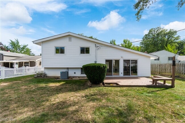 Building Photo - 23938 Delmere Dr