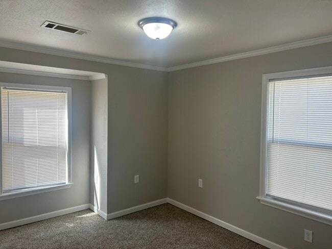 Building Photo - 3332 S 141st E Ave