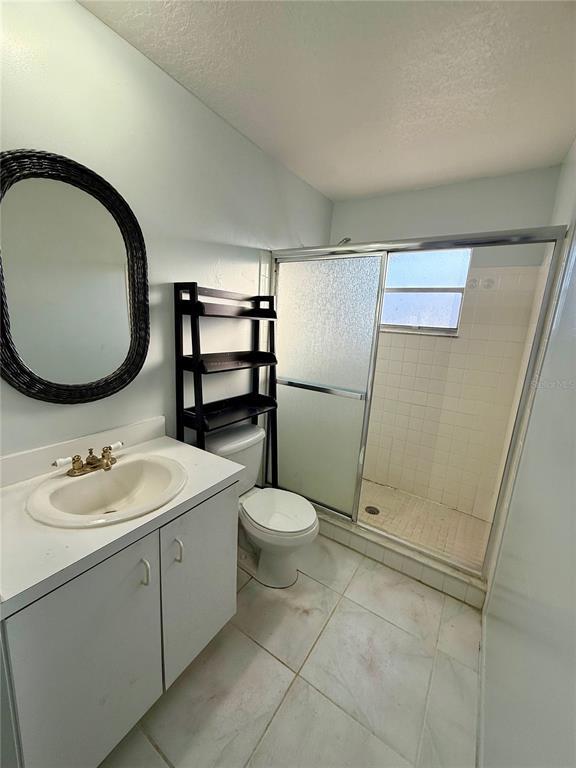 Building Photo - 10159 Crown Ct