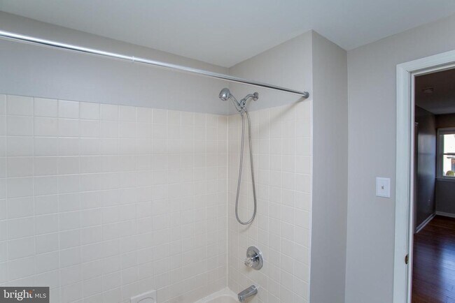 Building Photo - 1529 Margaret Ct