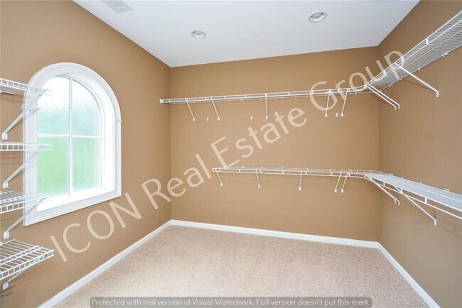 Building Photo - 4/3.5 home on 4 acres in North Paulding