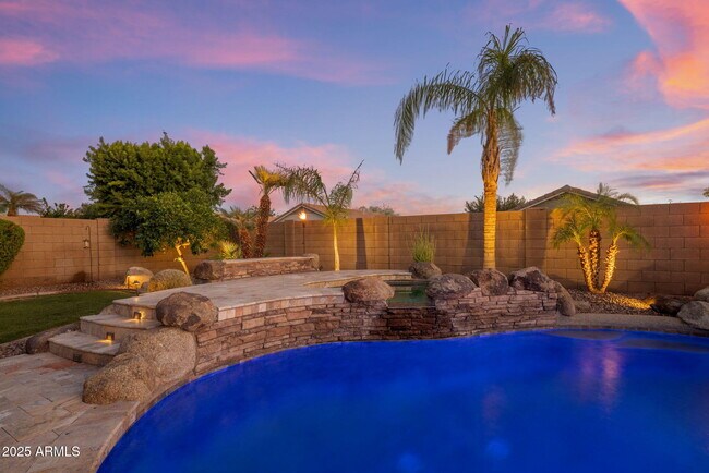 Building Photo - 9053 E Hobart St