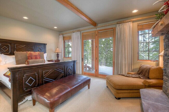 Building Photo - 7 Gambler Dr