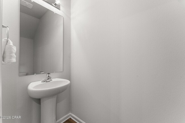 Building Photo - 1724 Jakes Dr