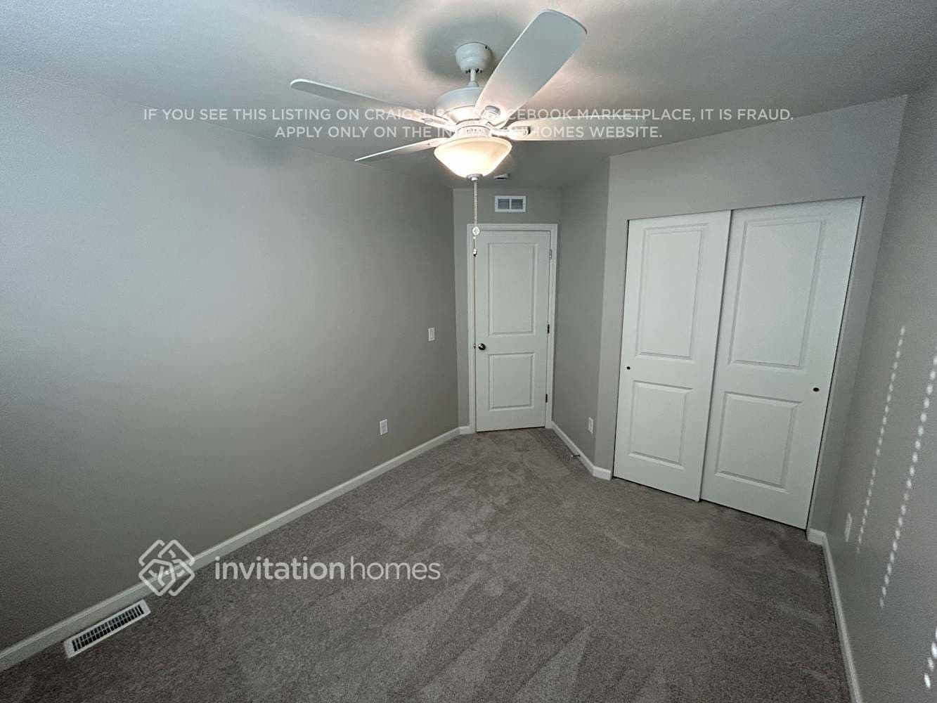 Building Photo - 114 N Riverside Dr