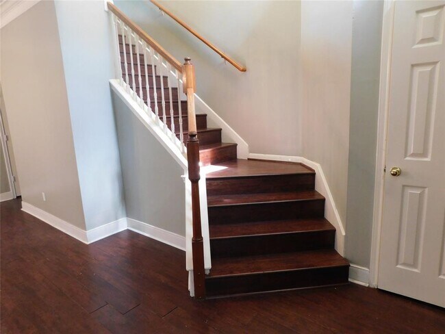 Building Photo - 2914 Bluegrass Ct