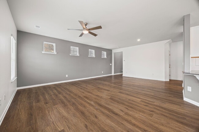 Building Photo - "Spacious 4-Bedroom Home Located In Desirable Walnut Creek Development"