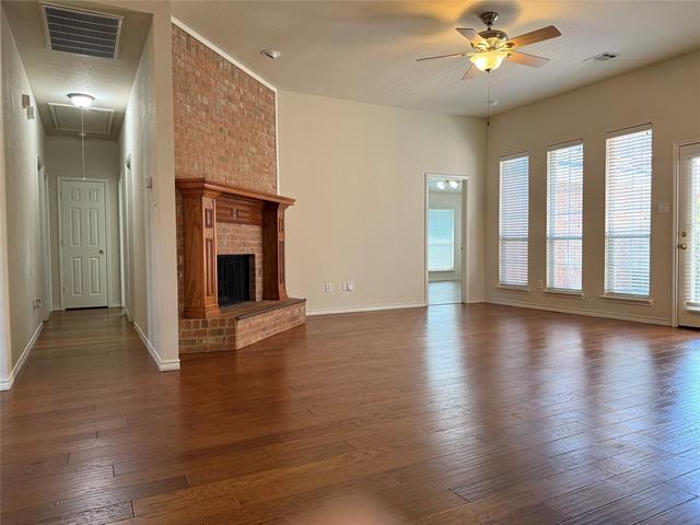 Building Photo - 1435 Kingsley Dr