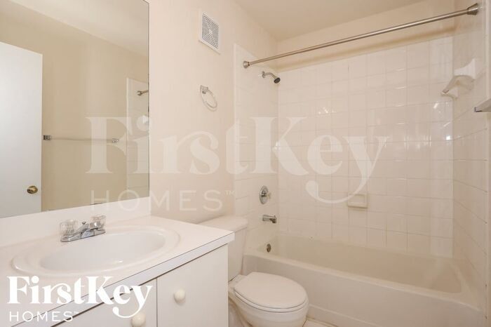 Building Photo - 17755 SW 140th Ct