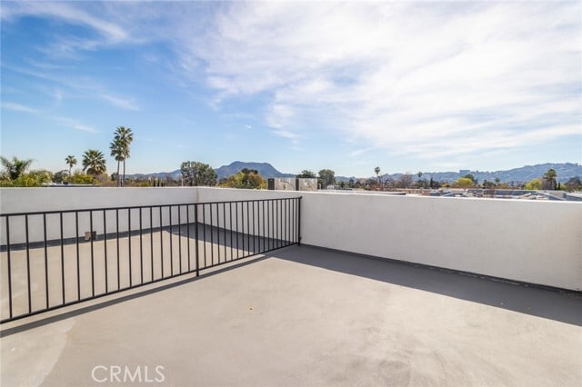 Building Photo - 5130 Riverton Ave