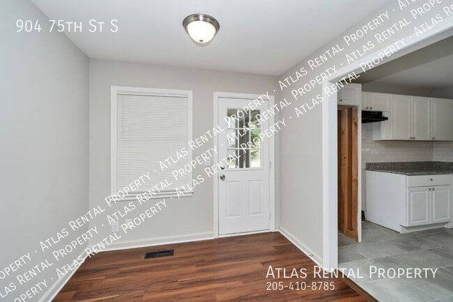 Building Photo - 904 75th St S