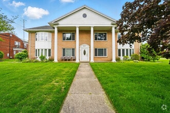 Building Photo - 4057 W Bancroft St