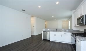 Building Photo - 11750 Armadale Dr