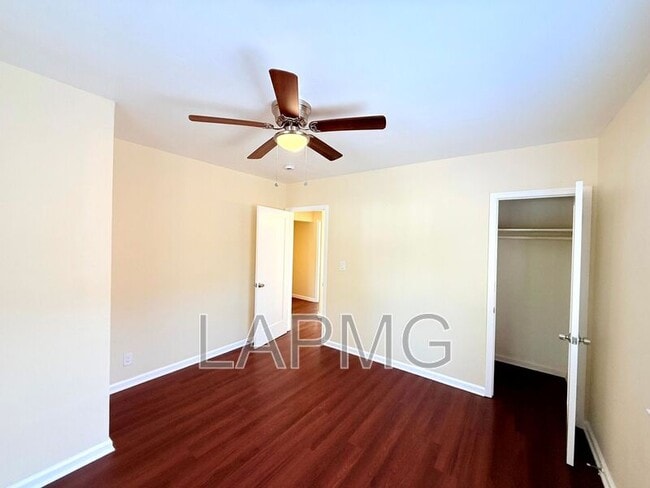 Building Photo - 4080-4084 Leimert Blvd