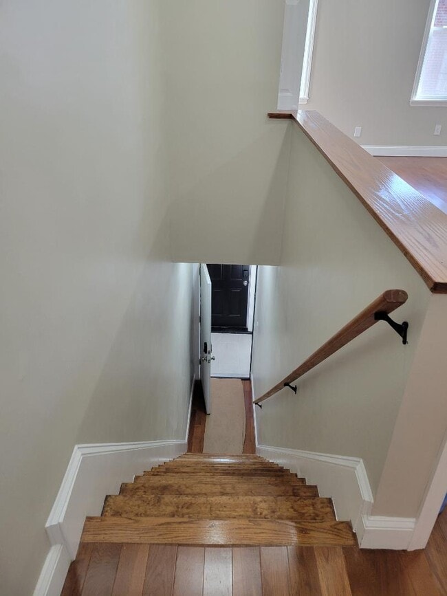 Building Photo - 3140 N Rosewood St