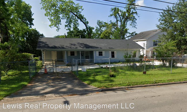 Building Photo - 4 br, 2 bath House - 429 Brevard St