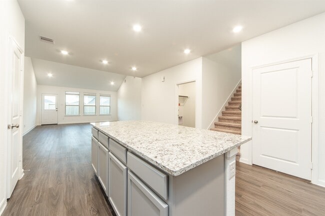 Building Photo - 3318 Paddock Landing St