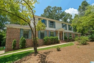 Building Photo - 3553 Hampshire Dr