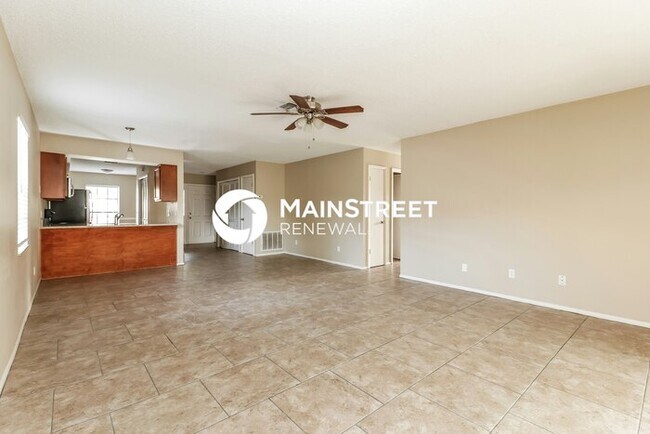 Building Photo - 3 Bedroom Pet-Friendly Home in Port Richey, FL with Main Street Renewal