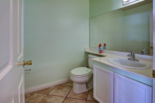 Building Photo - 7545 Tumbling St