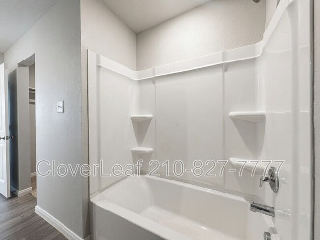 Building Photo - 1317 Orchard Oaks