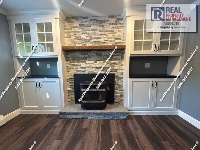 Building Photo - 44 Pinewood Rd