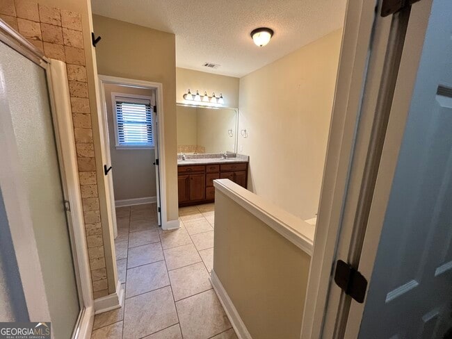 Building Photo - 416 Hunts Landing Dr