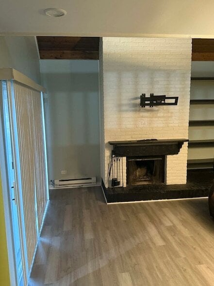 Building Photo - 3325 Beacon St