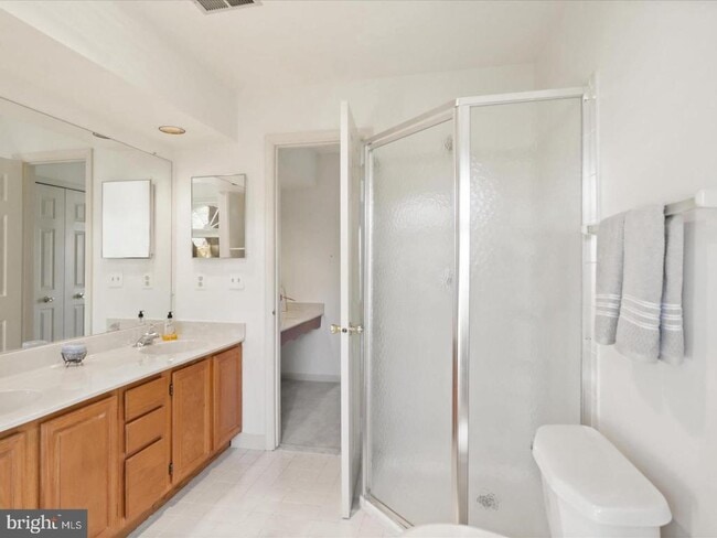 Building Photo - 7004 Dreams Way Ct