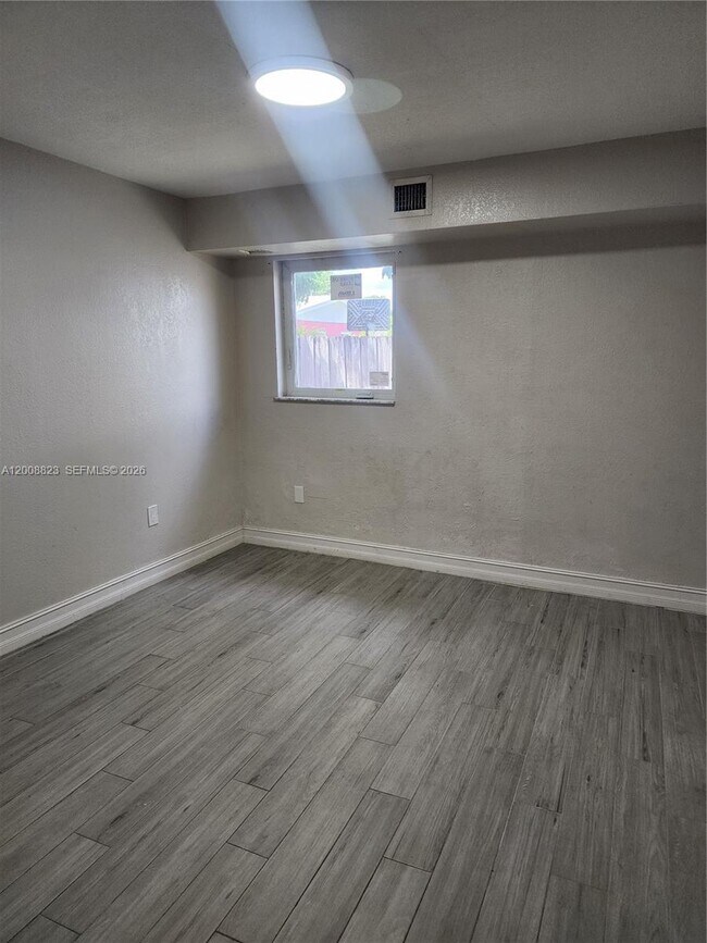 Building Photo - 5431 NW 178th Terrace