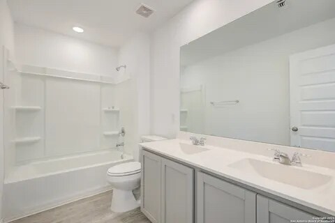 Building Photo - 4422 Chandler Rd