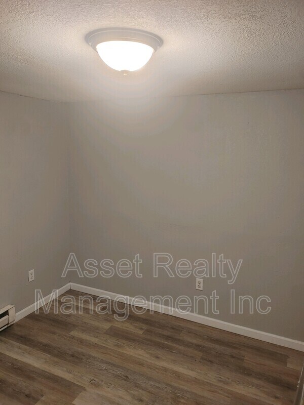 Building Photo - 221 Pattie Gap Rd