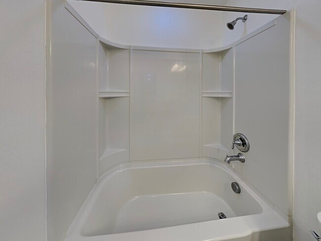 Building Photo - 5283 Brydon Woods Cir