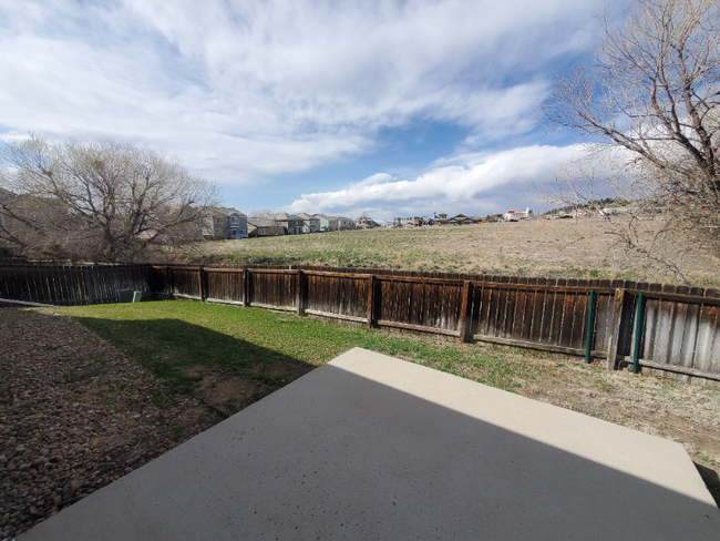 Building Photo - 19483 E Hollow Creek Dr