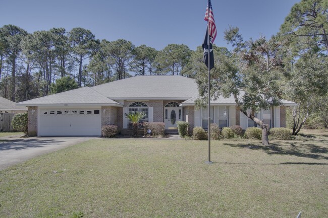 Primary Photo - 4 bedroom 3 bathroom brick home in Gulf Br...